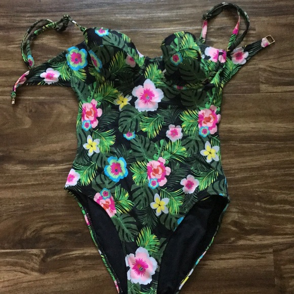 Topshop Other - Top Shop Floral One Piece Swimsuit size US 6